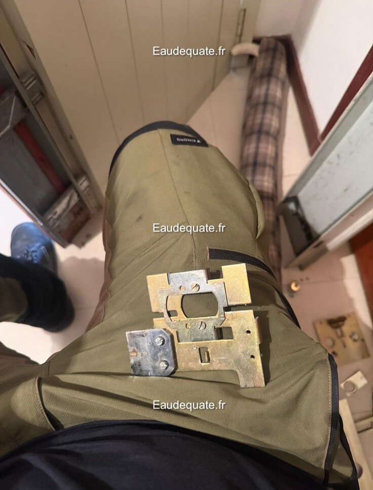 technicien-serrurerie-2-C5QcbA6M